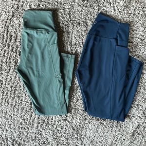 Two pairs of leggings - L